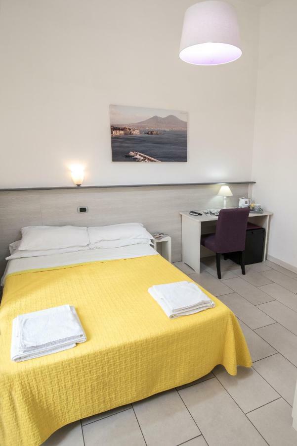 نابولي B&B Solimena المظهر الخارجي الصورة